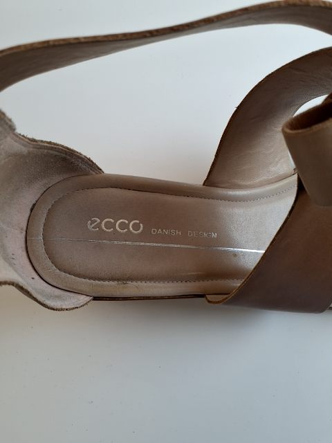 Ecco sandal